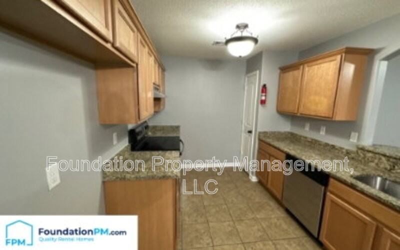 9334 Chastain Pl - Photo 3 of 19