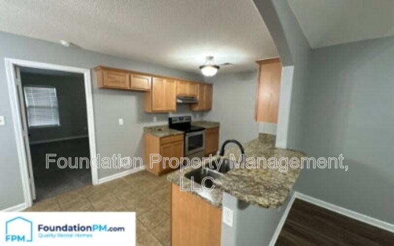 9334 Chastain Pl - Photo 4 of 19