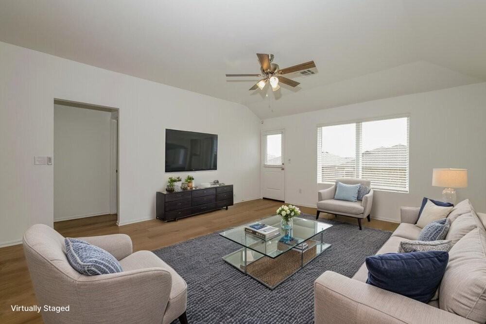10044 Blackjack Rd - Photo 3 of 19