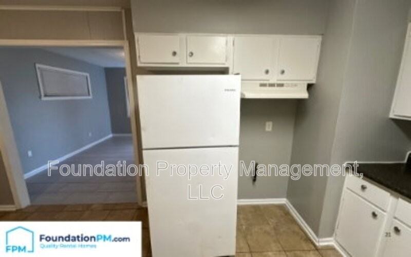 4208 Beacon Hills Dr - Photo 7 of 22