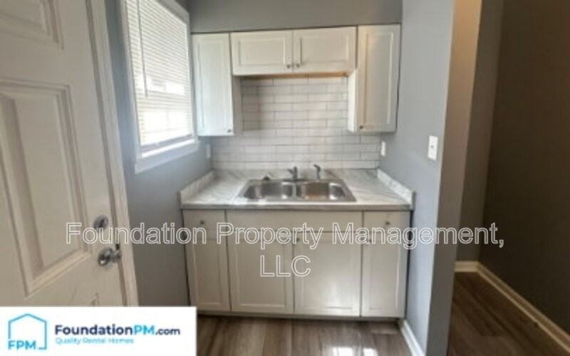 3105 Yale Ave - Photo 3 of 14