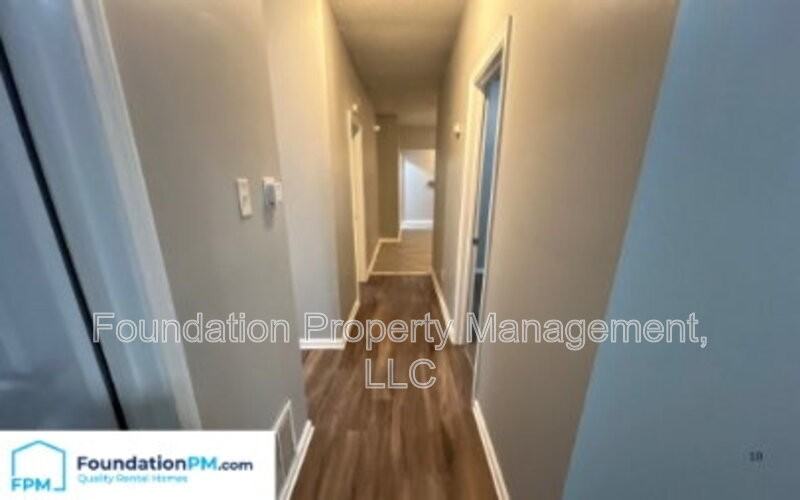 735 Roanoke Ave - Photo 7 of 16