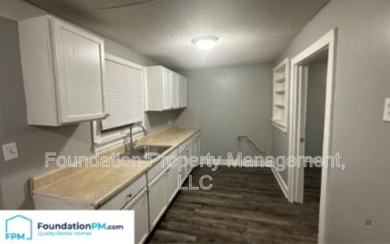 444 Glankler St - Photo 3 of 21