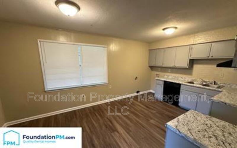 3214 Mario St - Photo 4 of 12