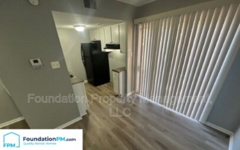 5224 Flowering Peach Dr #1 - Photo 5 of 17