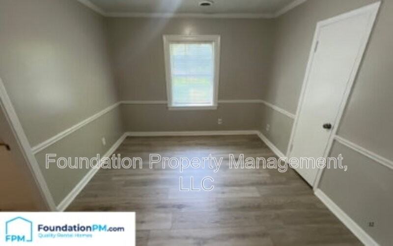1847 Driftwood Ave - Photo 7 of 21