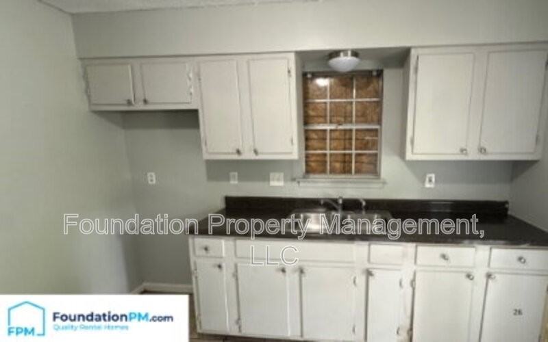 5043 Bowdoin Dr - Photo 4 of 14