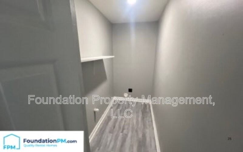 765 Marywood St - Photo 7 of 13