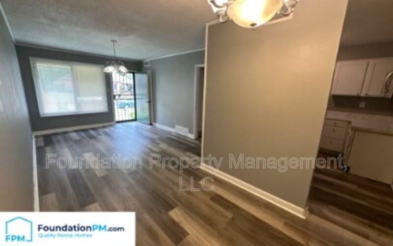 3767 Philsdale Ave - Photo 6 of 22