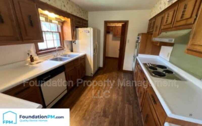 2608 Abercorn Cv - Photo 4 of 20