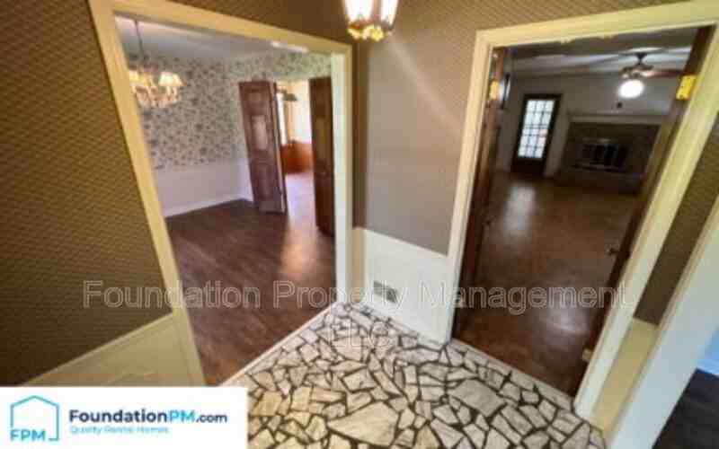 2608 Abercorn Cv - Photo 6 of 20