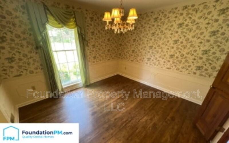 2608 Abercorn Cv - Photo 7 of 20