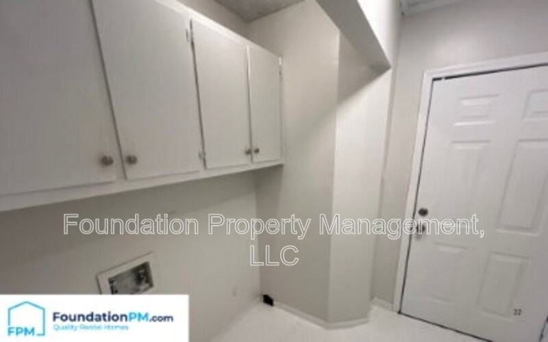 2143 Vollintine Ave - Photo 5 of 28