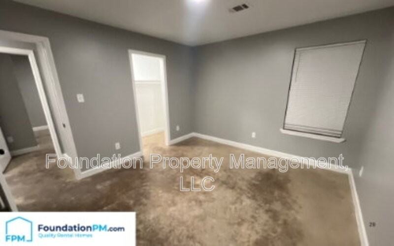 1273 Englewood St - Photo 6 of 19