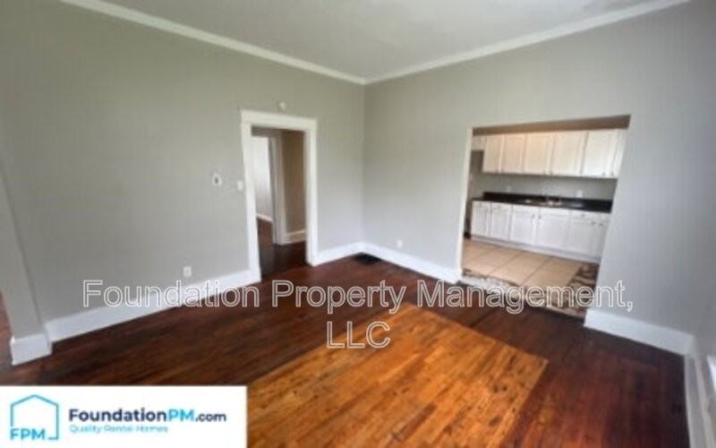 701 E Alston Ave - Photo 5 of 18