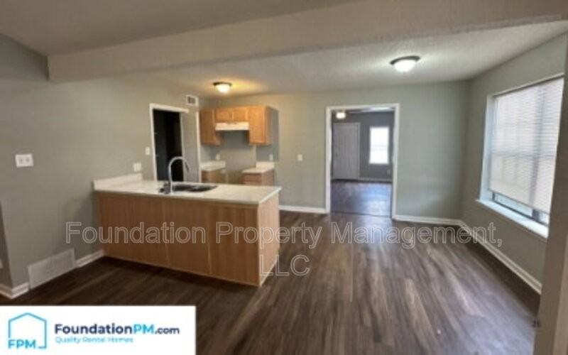 30 Windsor Rd - Photo 3 of 19