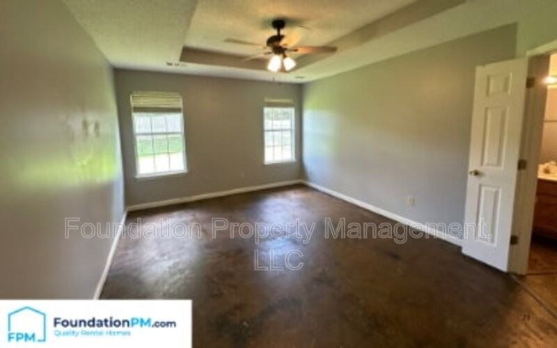 7063 Beringer Dr S - Photo 6 of 23