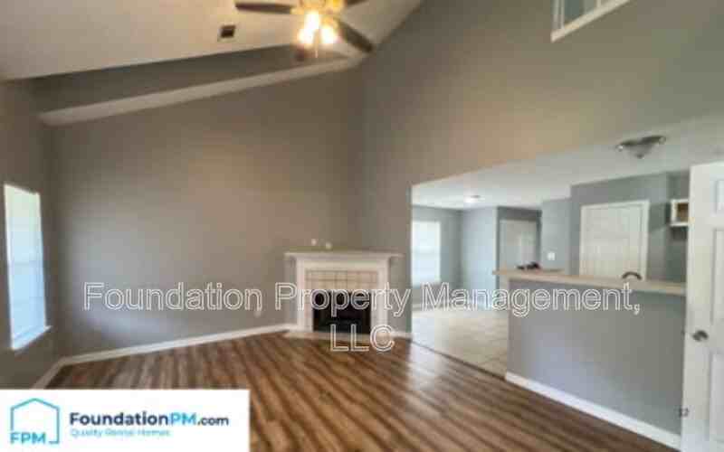 1530 Estacada Way - Photo 7 of 22