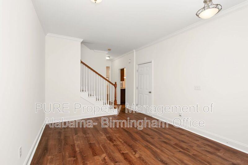 456 Highland Cove Dr - Photo 3 of 21