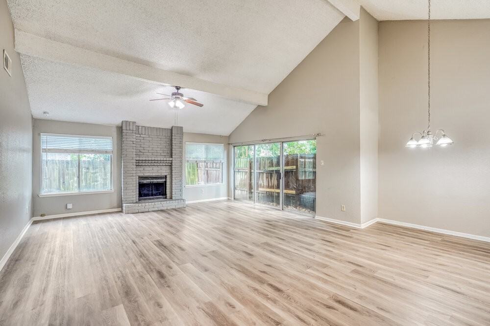 12723 Ashford Knoll Dr - Photo 4 of 16