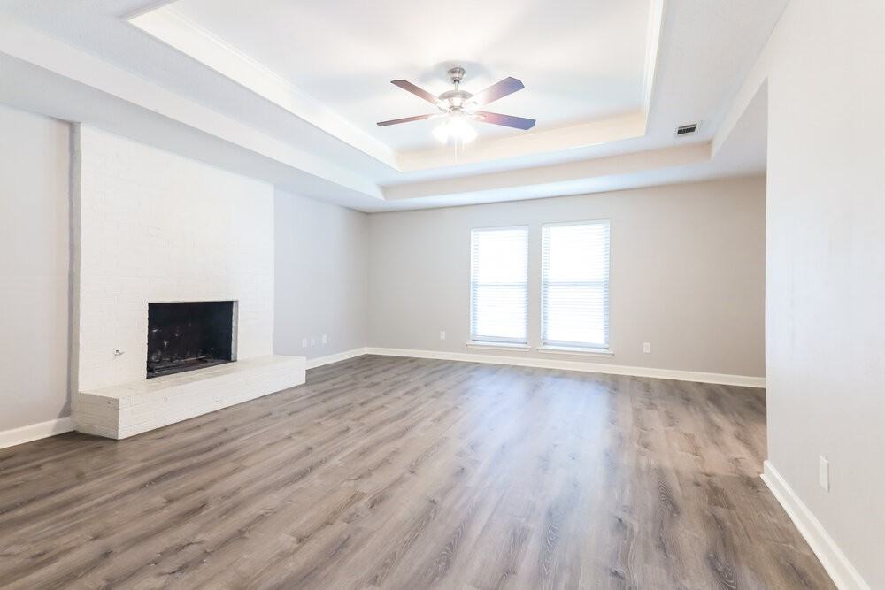 405 W Marble St - Photo 7 of 16