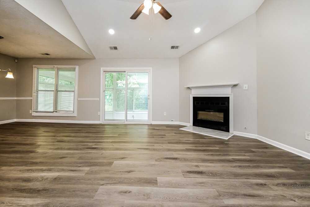 2921 Sunset Ct - Photo 3 of 16