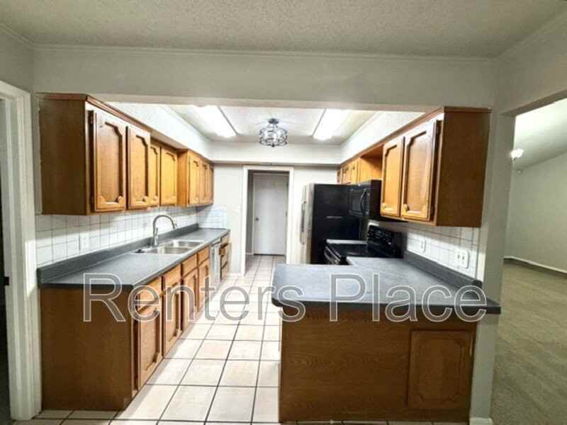 14148 S Poplar Pl - Photo 7 of 30