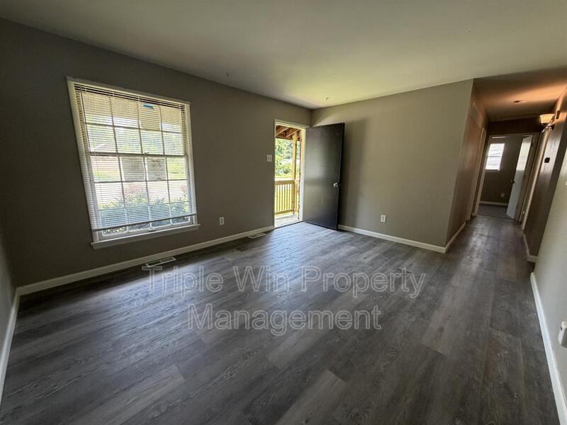 7250 Howdershell Rd - Photo 5 of 22