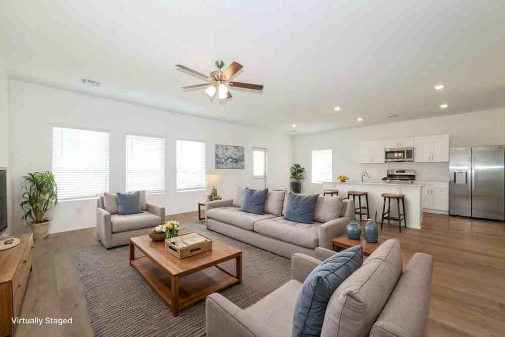 12836 Torretta Way - Photo 5 of 20