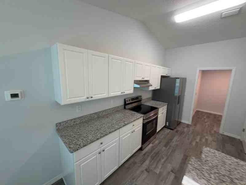 15023 Se 93rd Ct - Photo 2 of 18