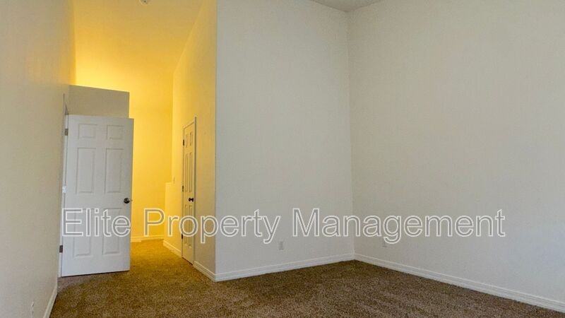 161 S Stardust Cir - Photo 6 of 18