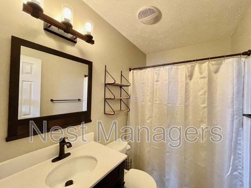 2567 Cameron Woods Ln - Photo 7 of 24