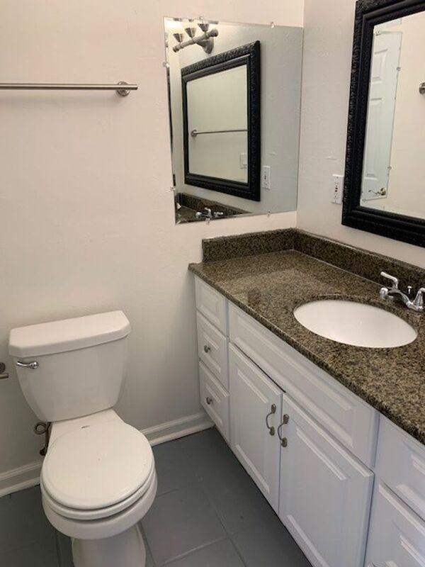 22859 Valerio St - Photo 4 of 17