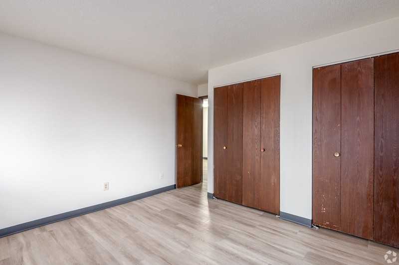 168 Morningside Dr - Photo 4 of 11