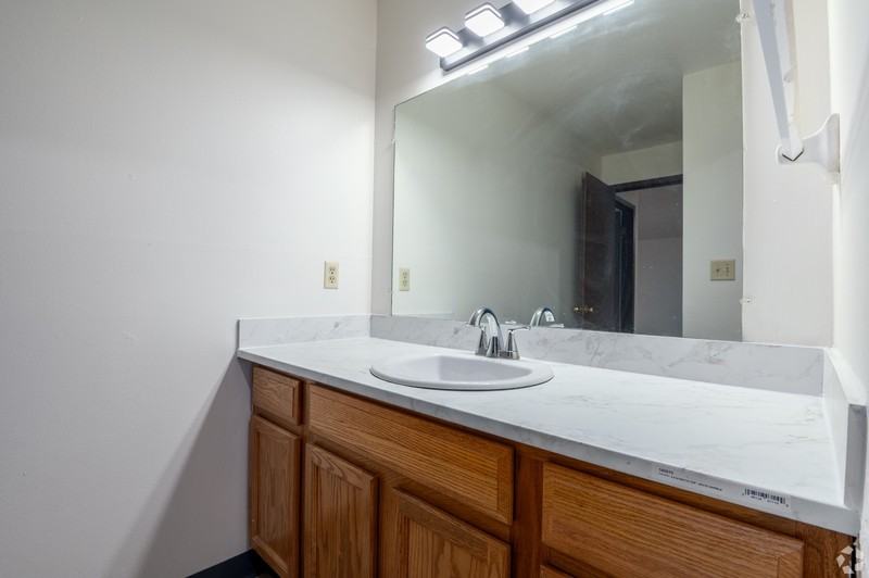168 Morningside Dr - Photo 6 of 11