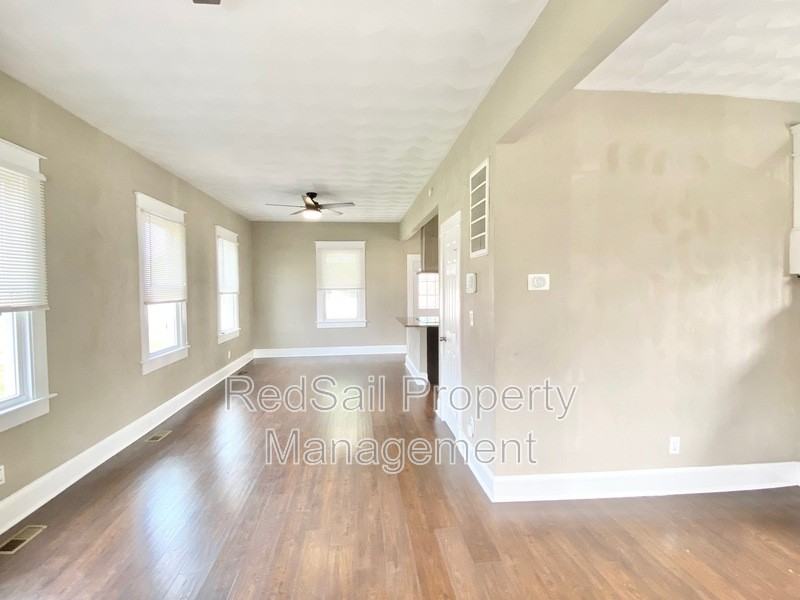 1708 Canton Ave - Photo 6 of 24