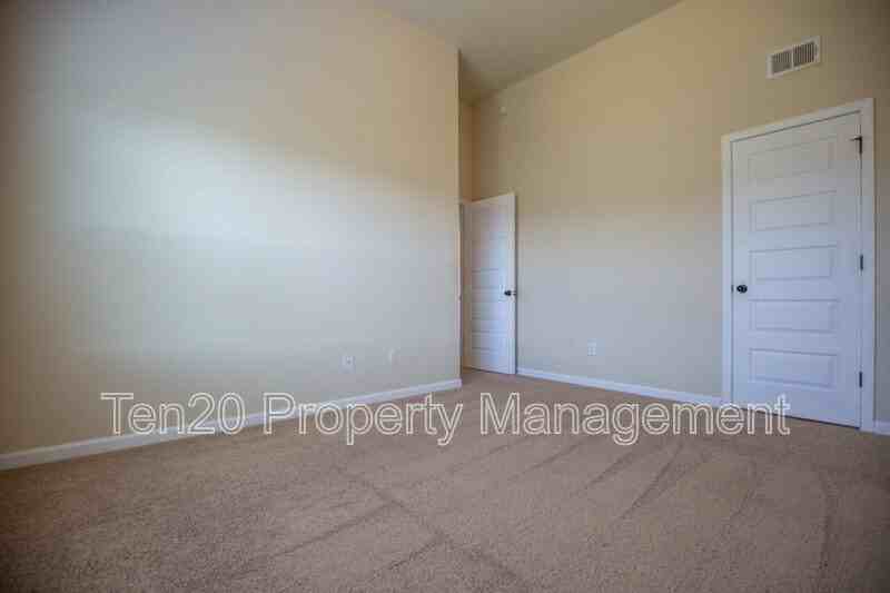 24 Sword St - Photo 5 of 28