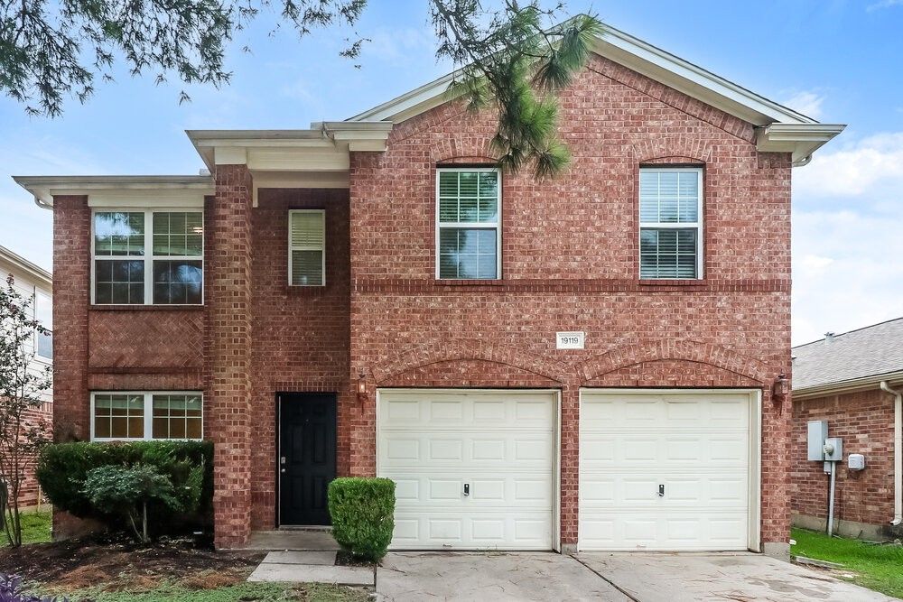 19119 Royal Isle Dr