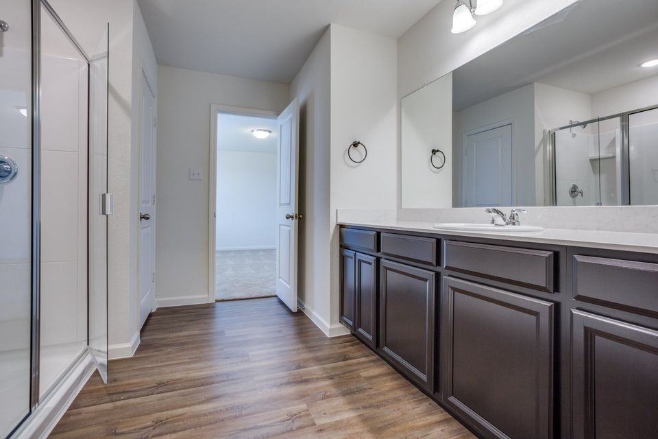 305 Briar Cv #20 - Photo 7 of 10
