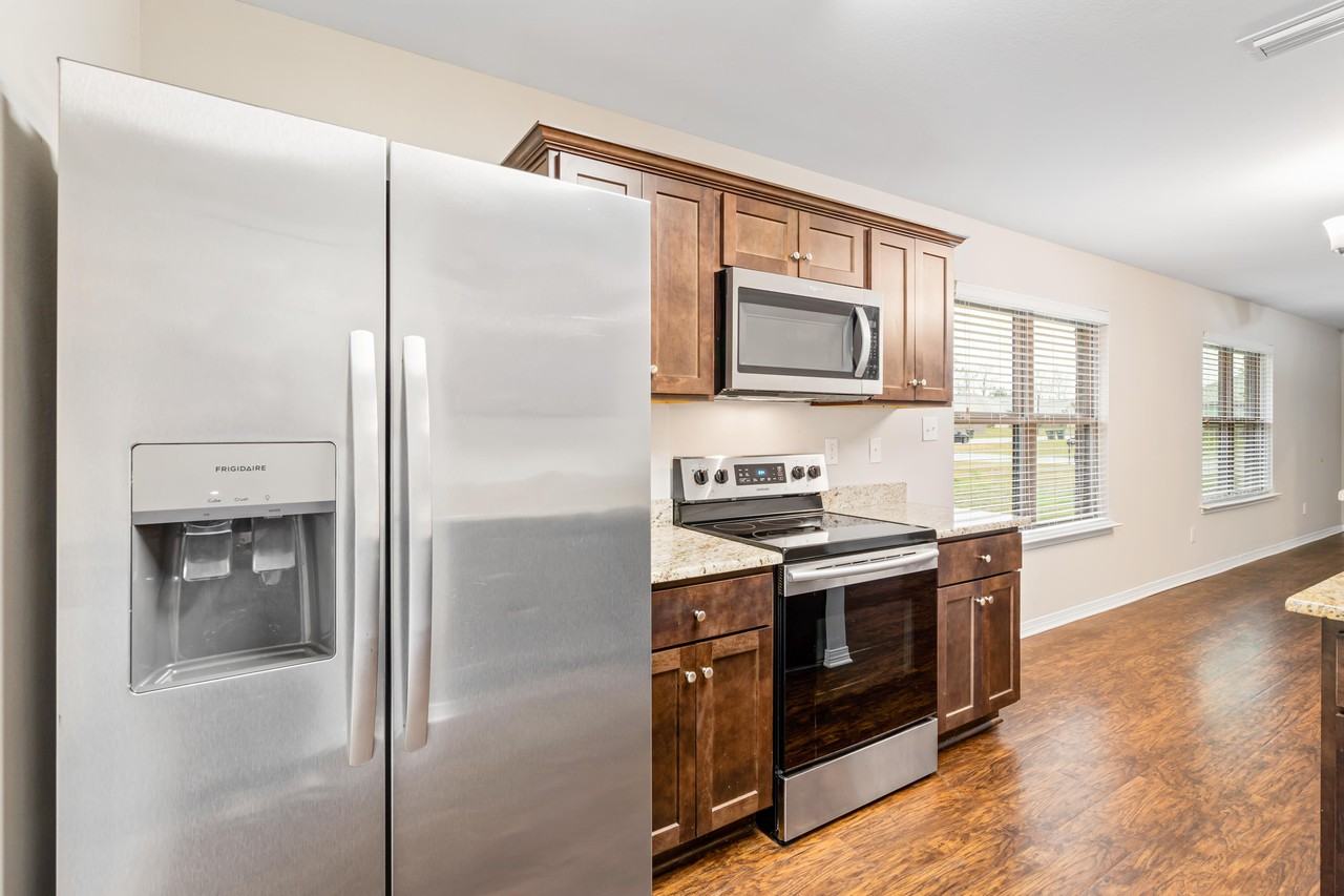 3836 Chesterfield Ln #1 - Photo 6 of 23