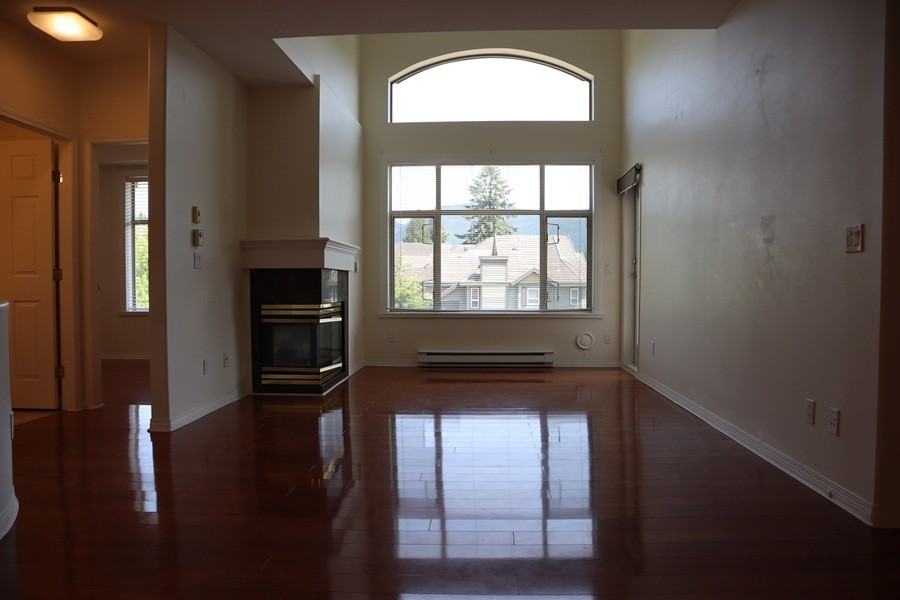 3176 Plateau Blvd - Photo 6 of 28
