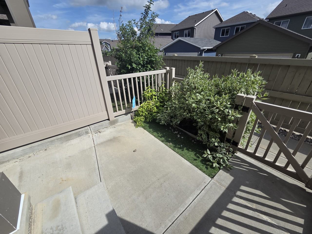 43, 3305 Orchards Link - Photo 2 of 13