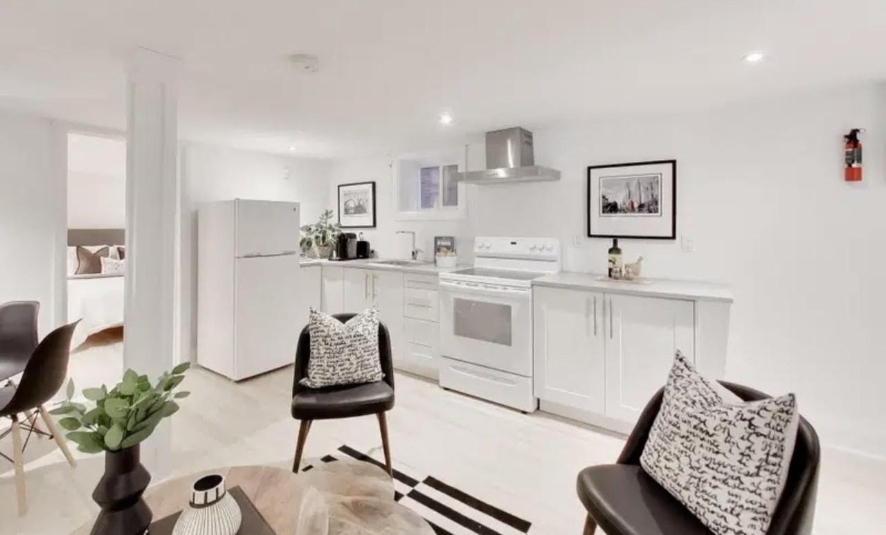 32 Appleton Avenue - Photo 3 of 7