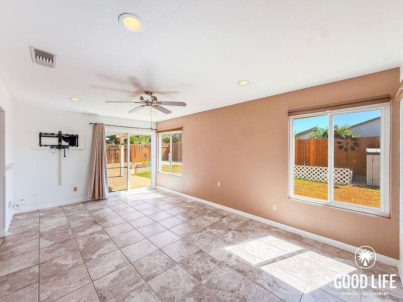 10851 Sandy Hook Rd - Photo 6 of 23
