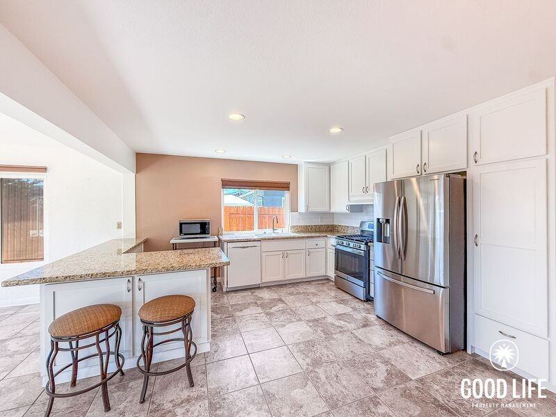10851 Sandy Hook Rd - Photo 7 of 23