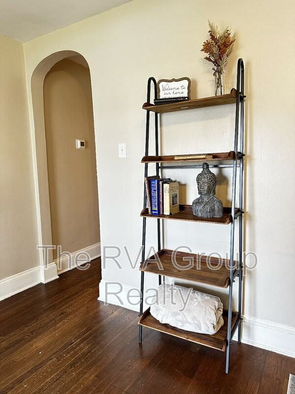 607 E Brookland Park Blvd - Photo 4 of 14