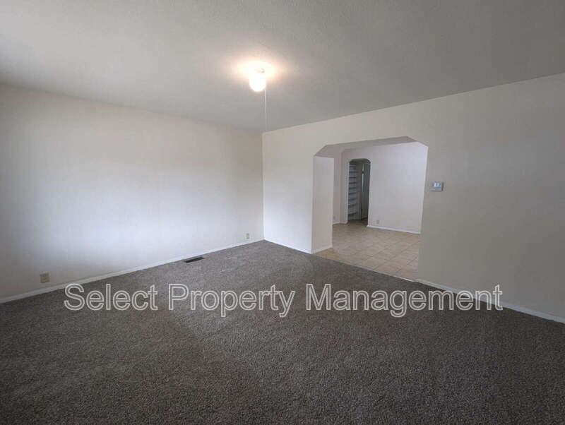 122 W Creighton Ave - Photo 3 of 21