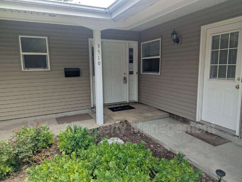 3510 Glencairn Dr - Photo 2 of 27