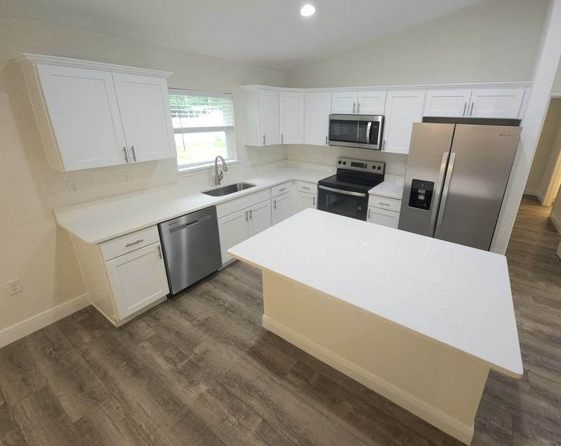 387 E Caldwell Dr - Photo 4 of 18