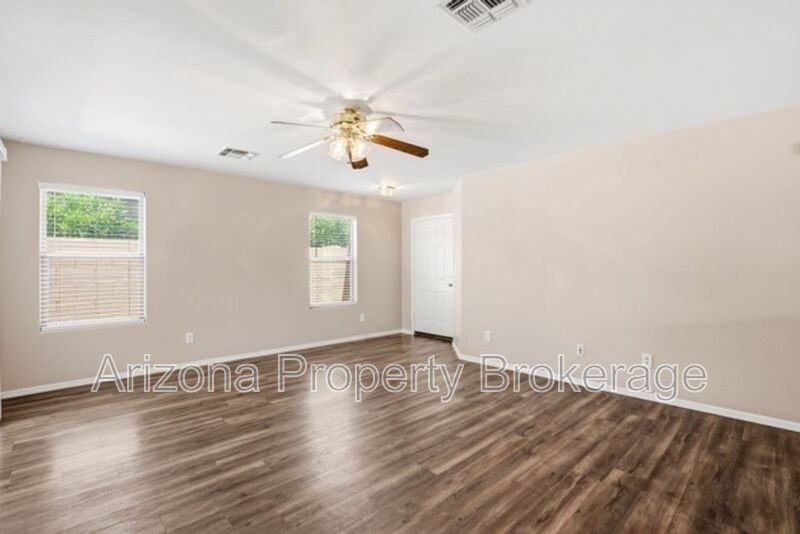 3759 W Santa Cruz Ave - Photo 5 of 28